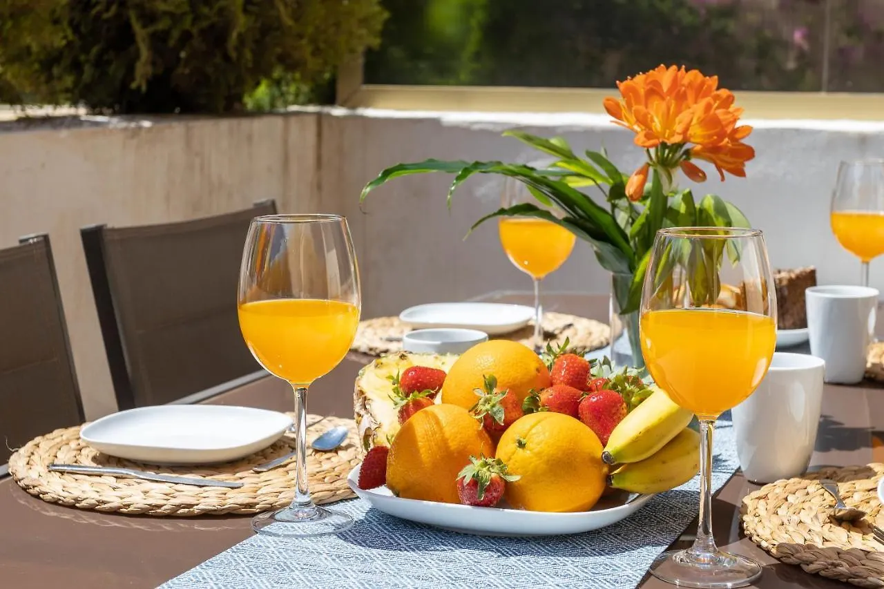 Oleholidays 806 Romana Playa Primera Linea De Playa Marbella Apartment