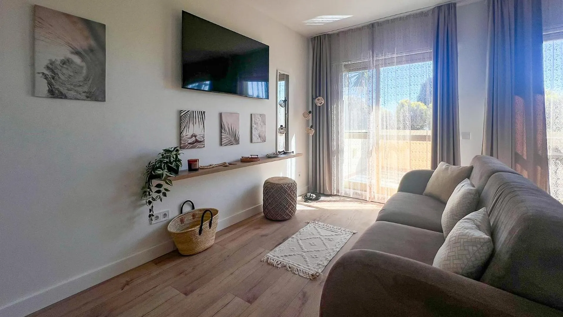 Apartment Oleholidays 806 Romana Playa Primera Linea De Playa Marbella
